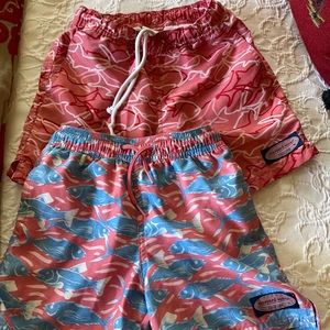 Vineyard vines boys swim trunks size 5 lot of 2
